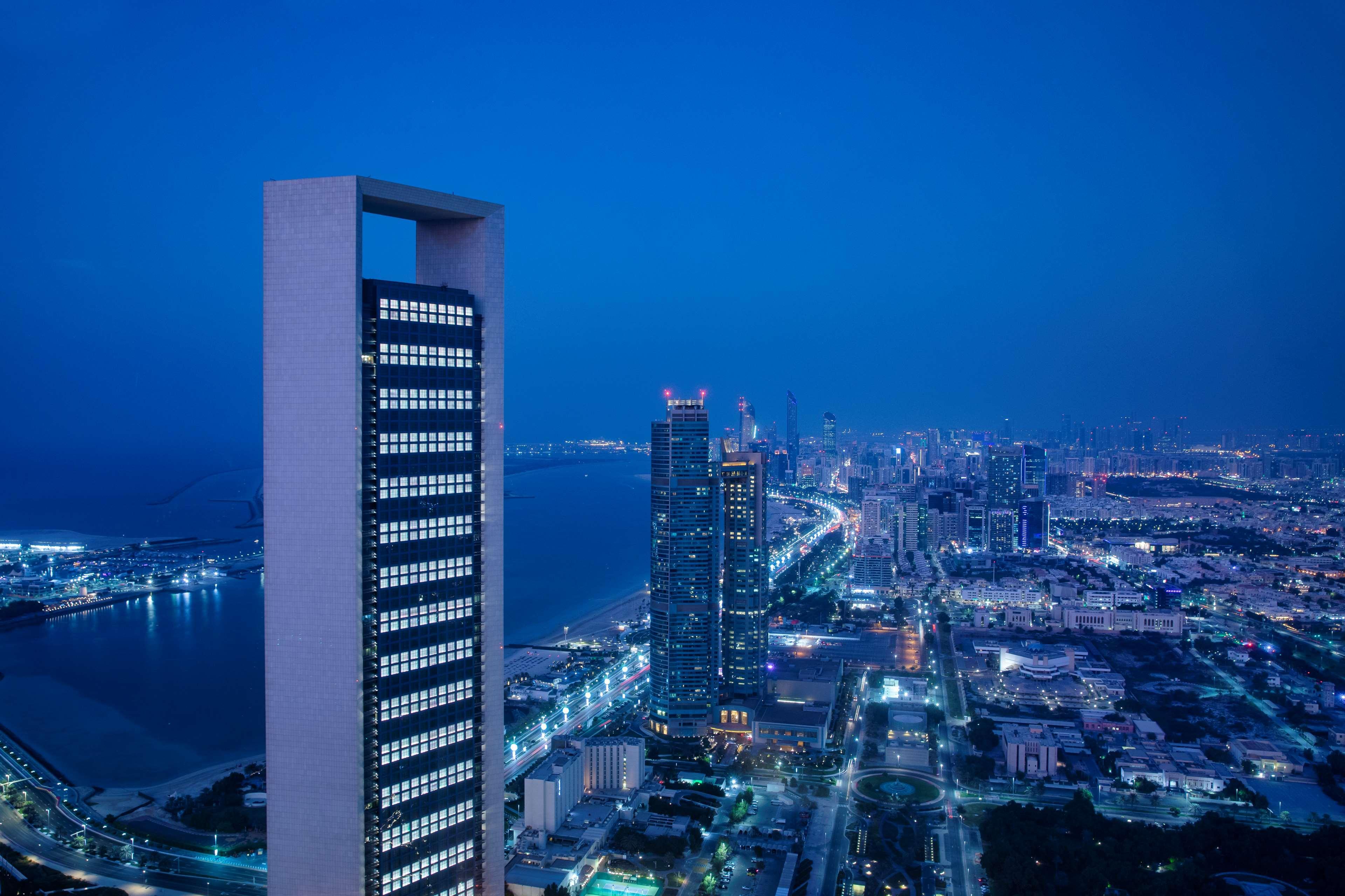 Conrad Etihad Towers Resort 5*