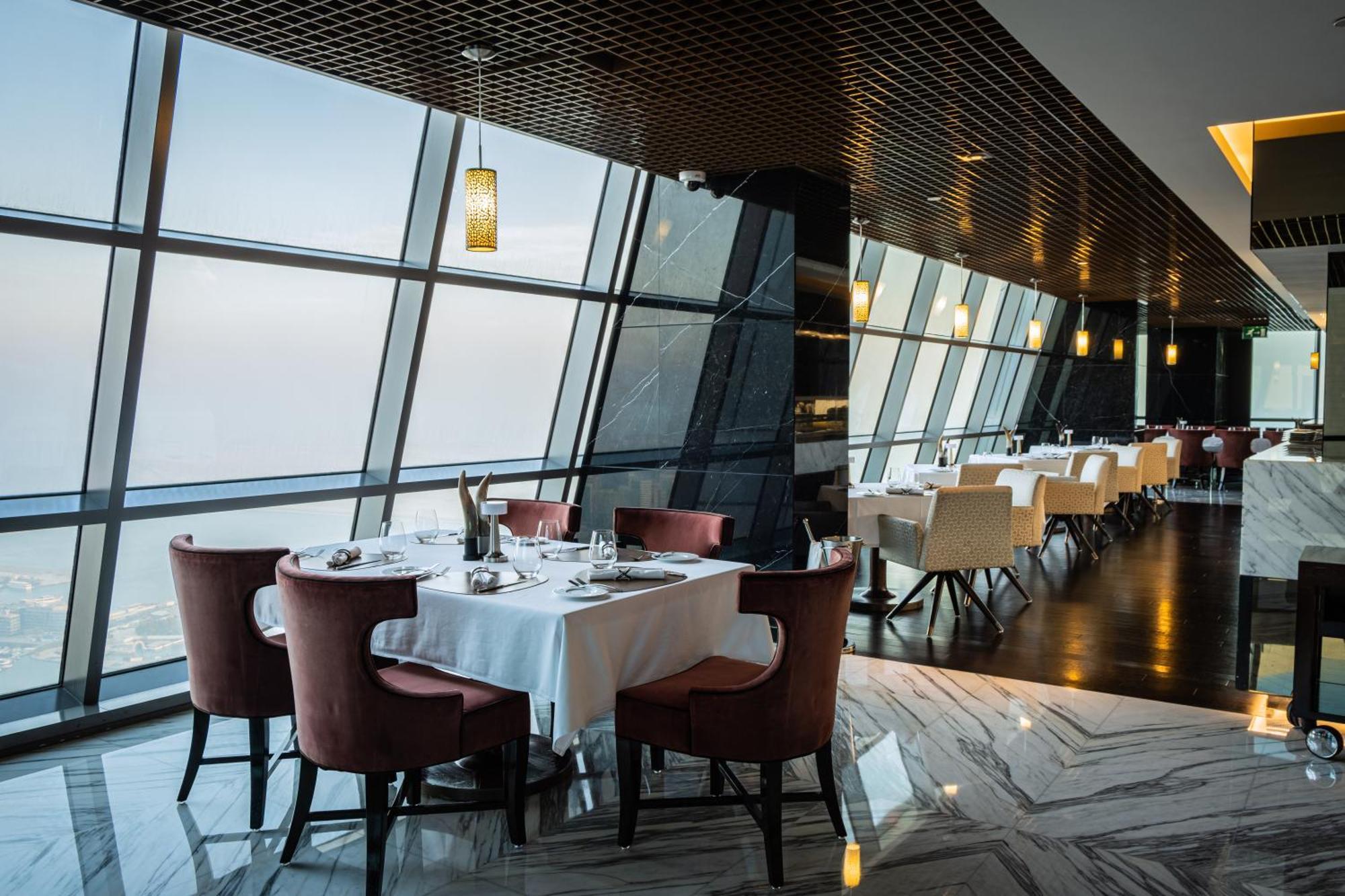 Conrad Etihad Towers 5*