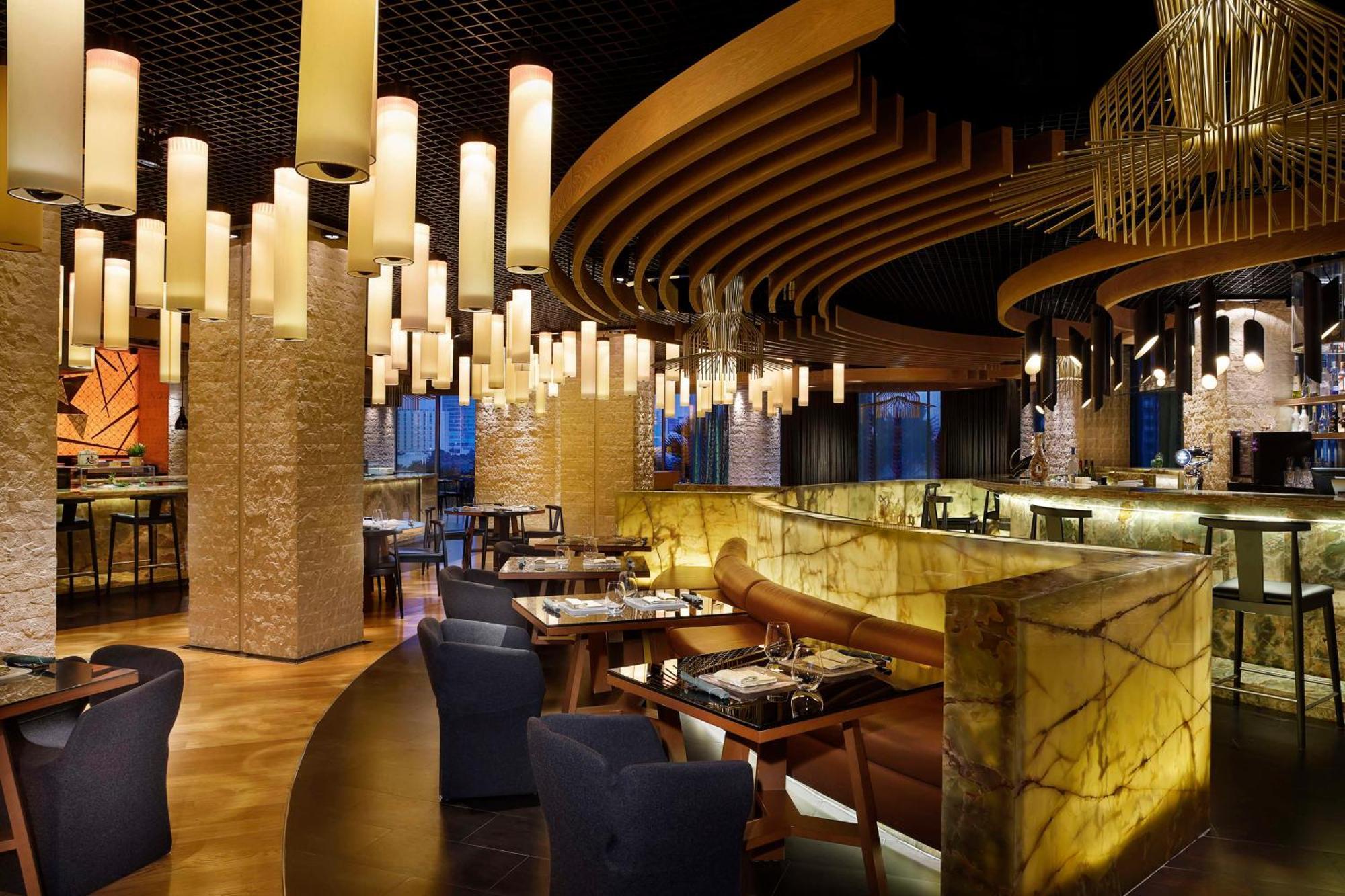 Conrad Etihad Towers 5*